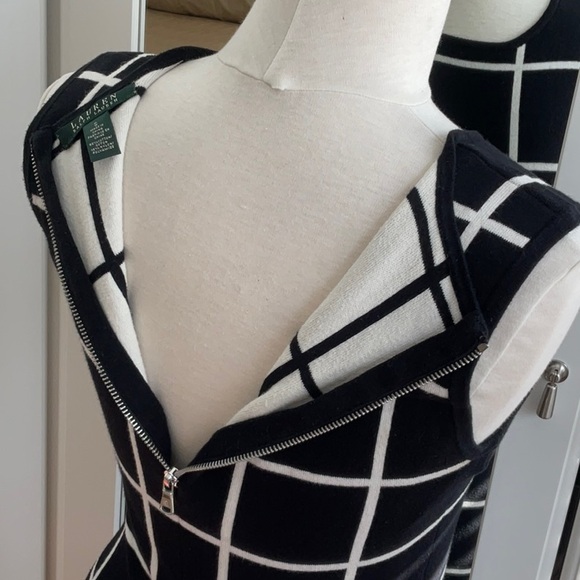 Lauren Ralph Lauren Navy & White Sleeveless knit Midi Dress / Size Small - Picture 10 of 15